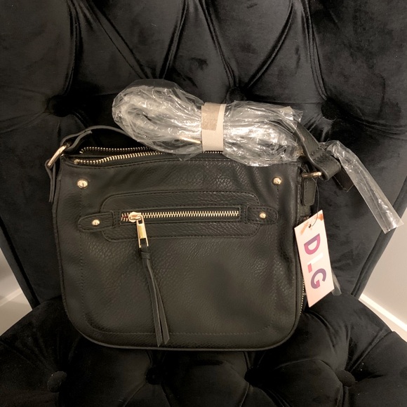 BNWT DLG crossbody bag - Picture 1 of 2